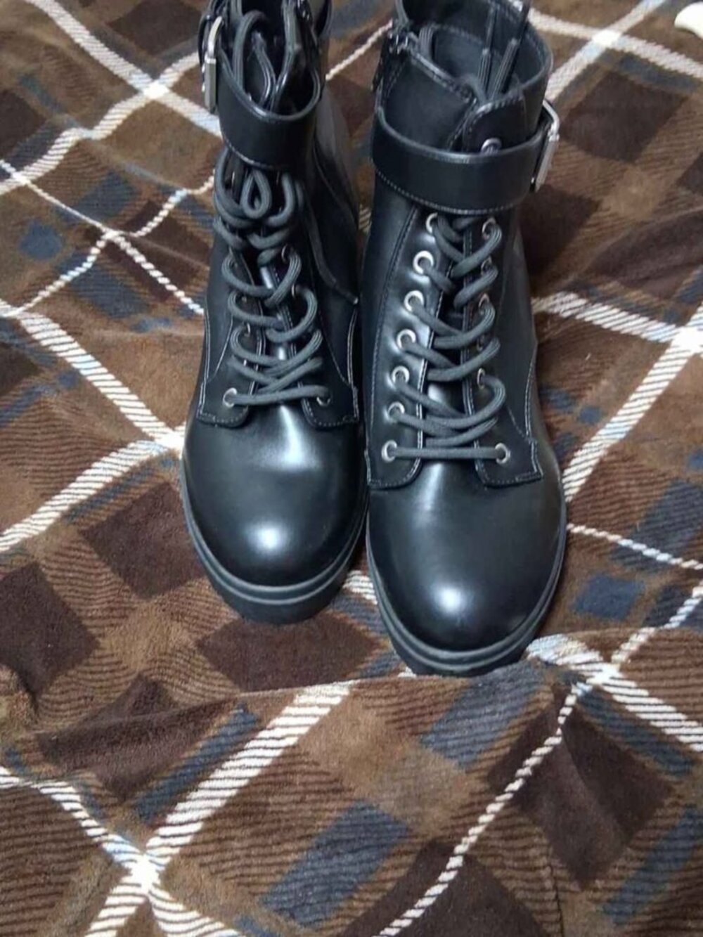 Women's no Bo boots